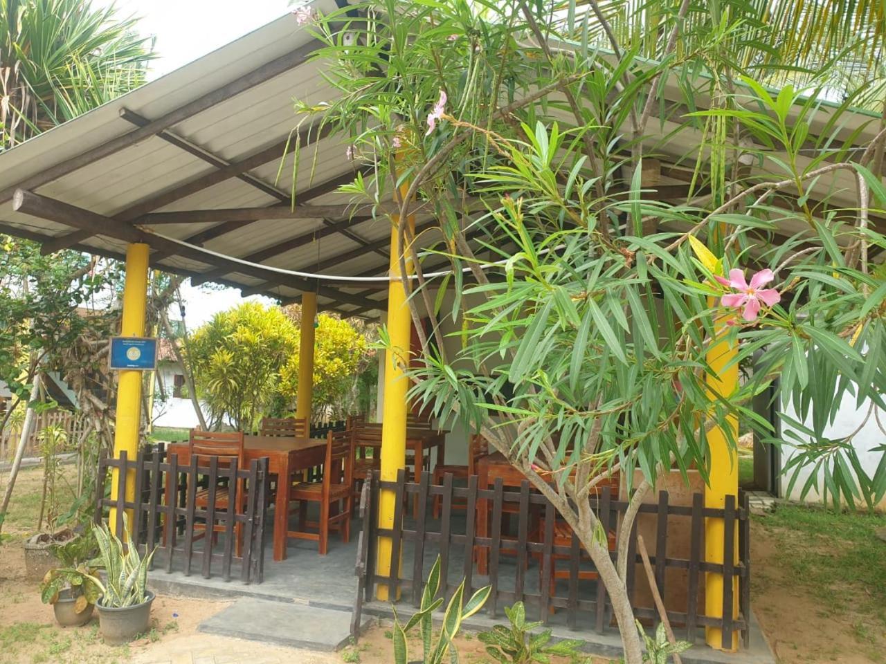 Beach Lagoon Guesthouse Tangalle Zewnętrze zdjęcie